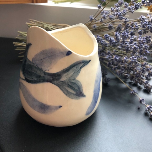 Pottery Small Vase - Picture 2 of 3